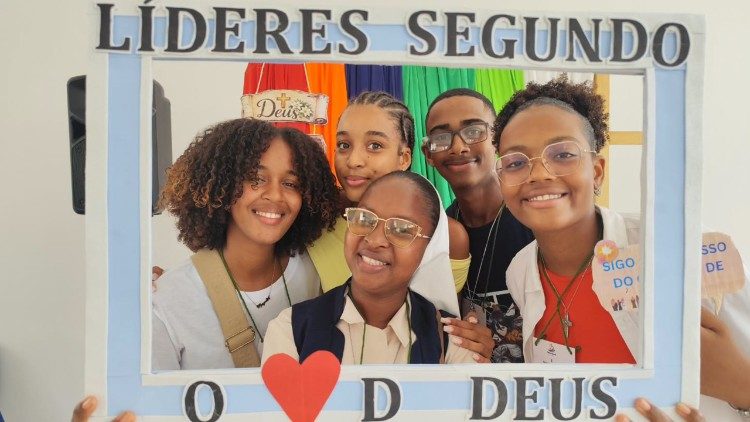 Cabo Verde - Diocese de Mindelo: formação de líderes Juvenis
